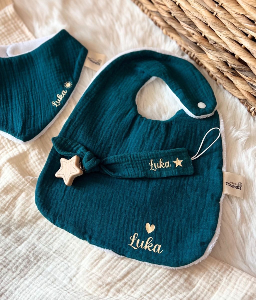 Coline l'attache-tétine