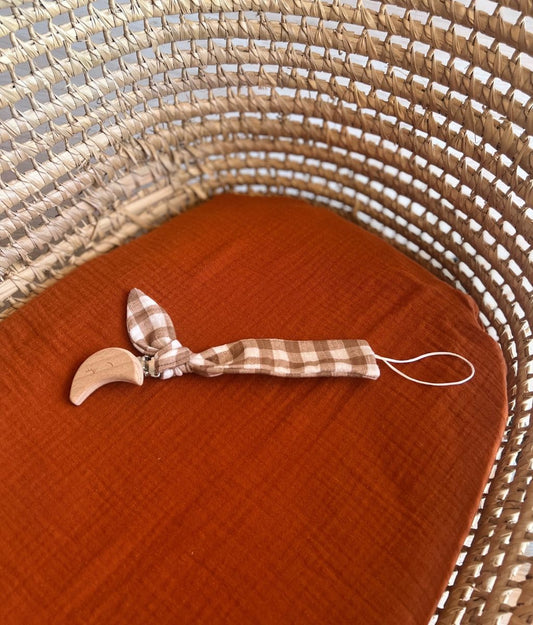 Coline the gingham pacifier clip