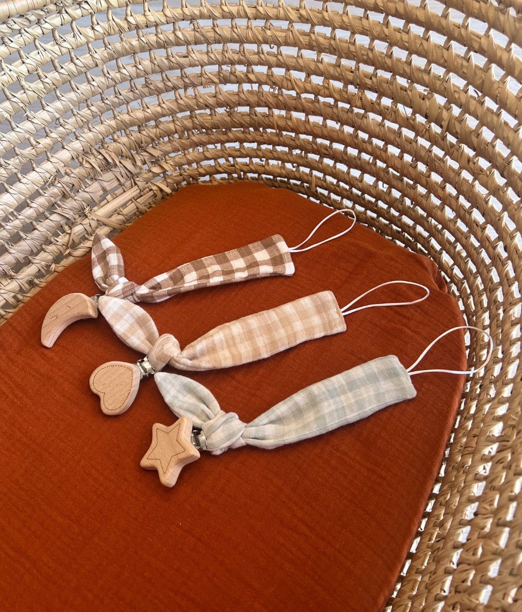 Coline the gingham pacifier clip
