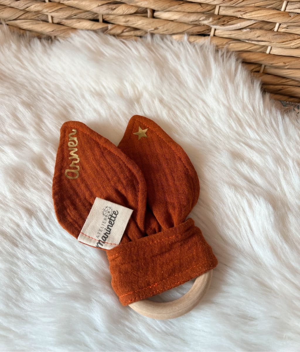 Leon the teething ring