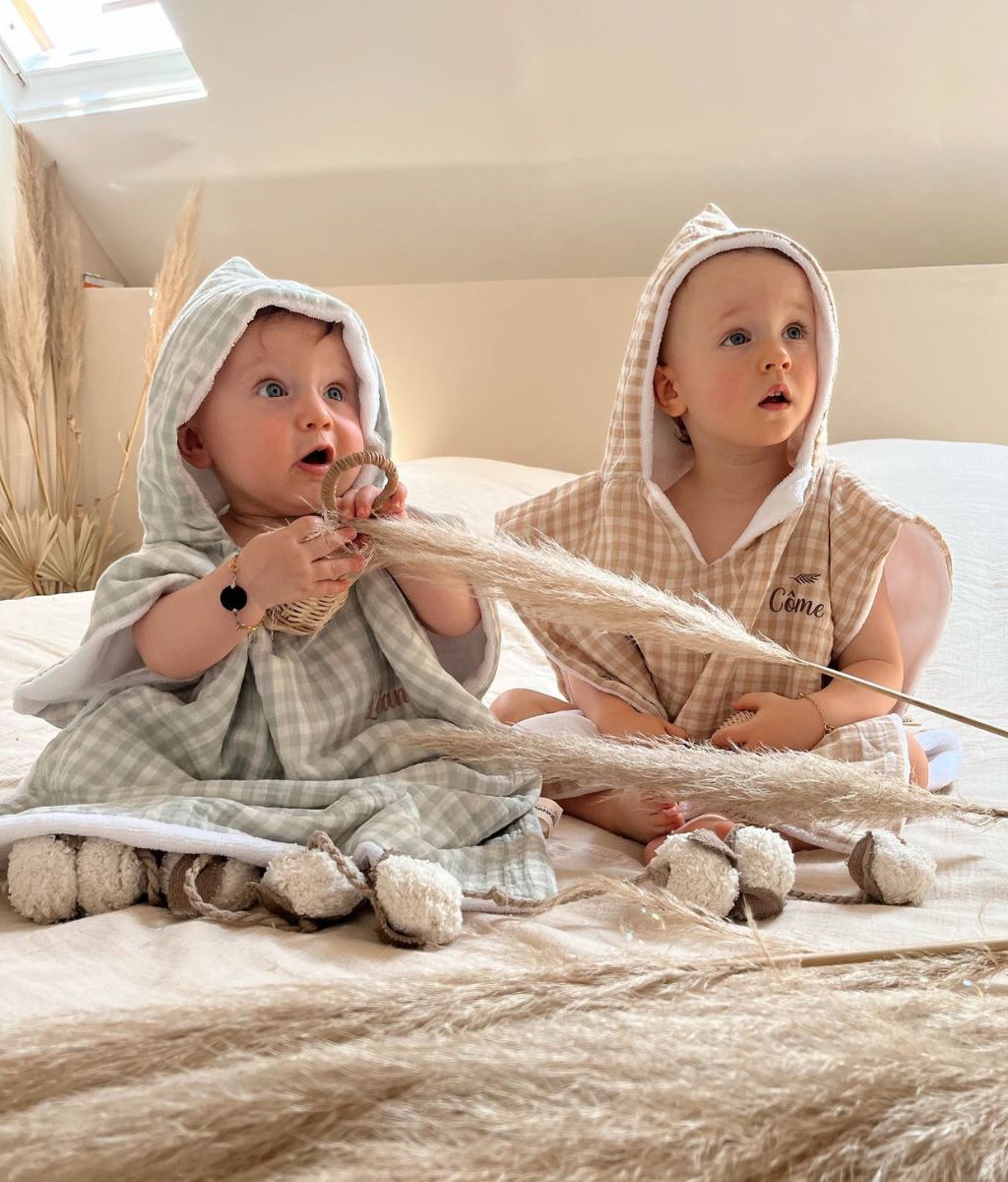 Sailor the gingham bath poncho