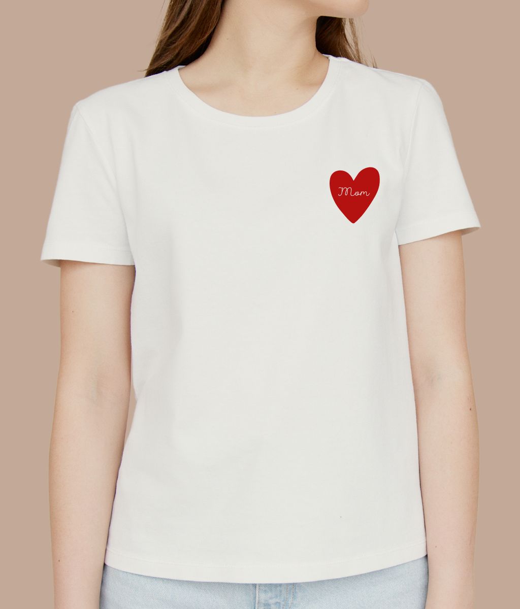 Nour le t-shirt rempli d'amour