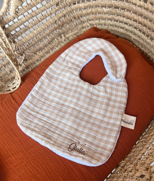 Victoire the gingham bib