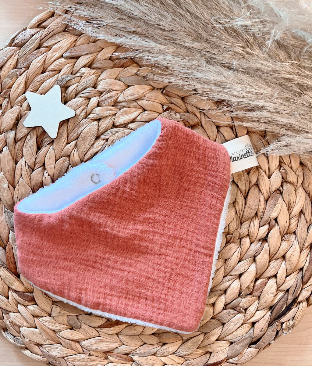 Ana das Bandana-Lätzchen