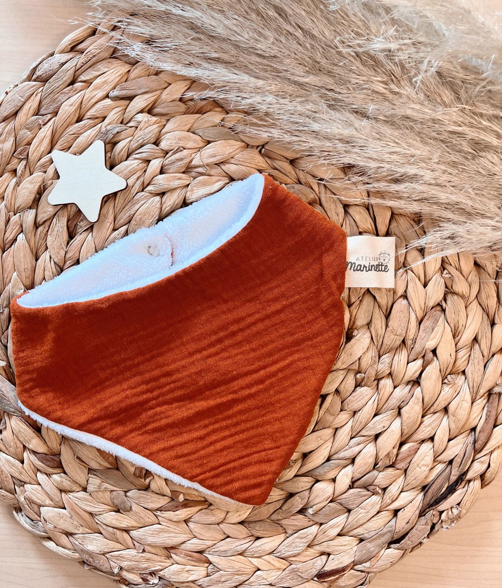 Ana das Bandana-Lätzchen