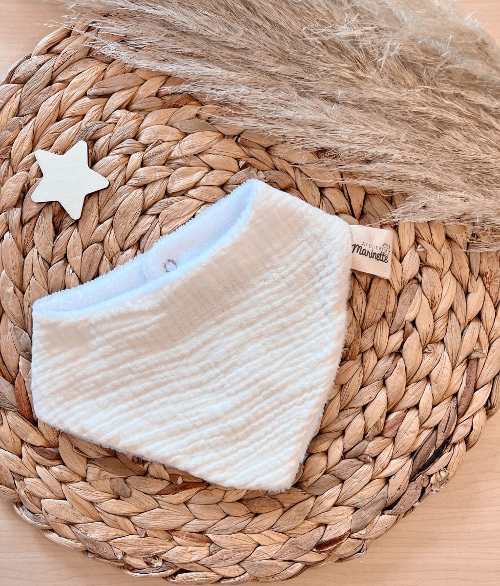 Ana das Bandana-Lätzchen