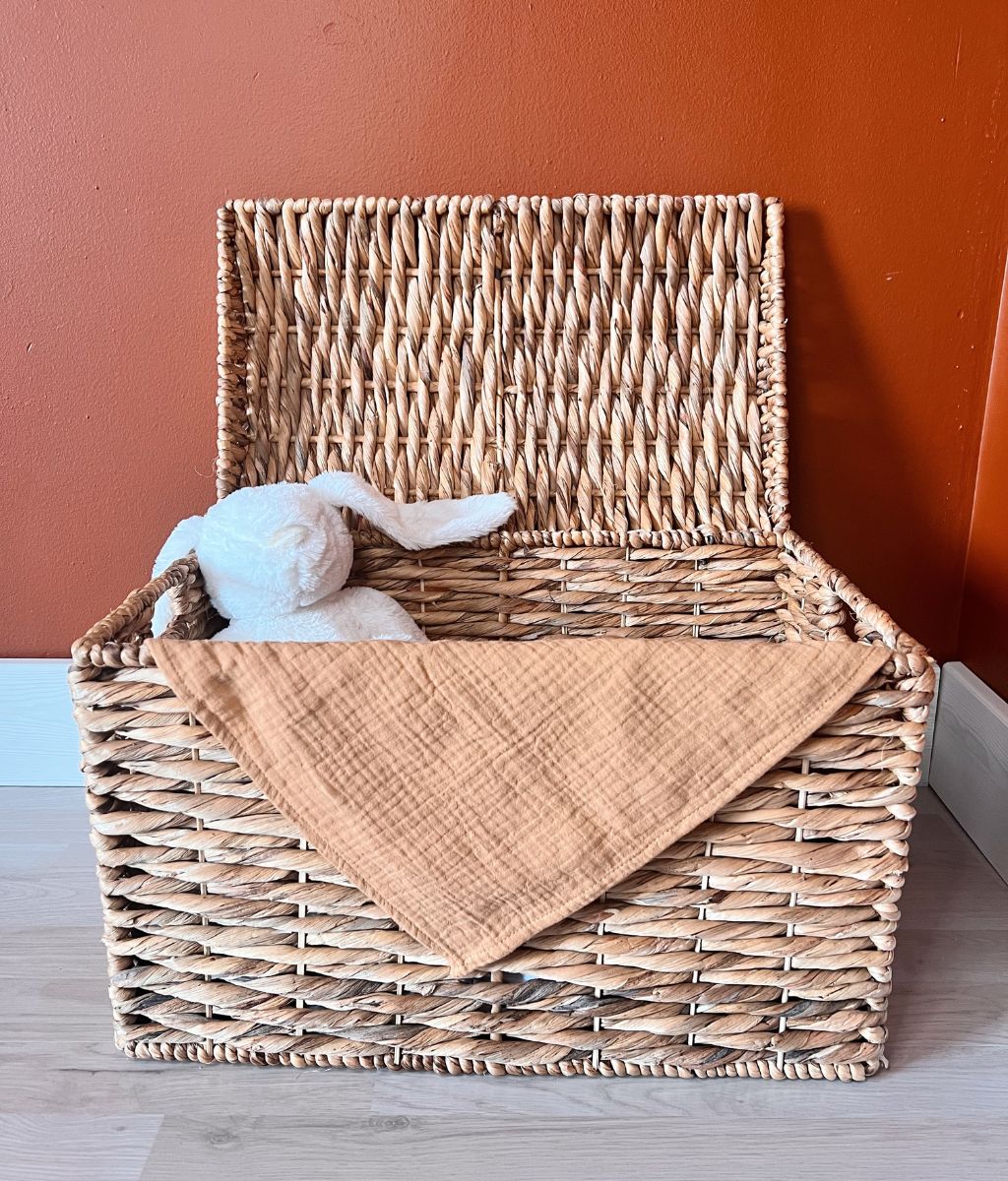 Esther the light blanket