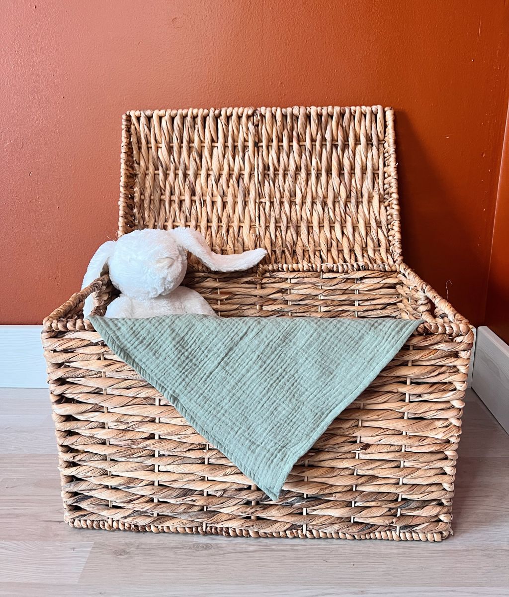 Esther the light blanket